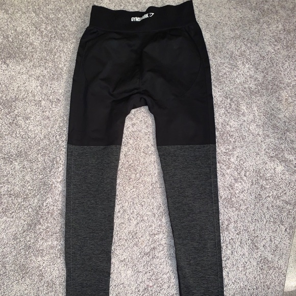 Sold *****Two Tone Black Gymshark Leggings - Picture 2 of 5